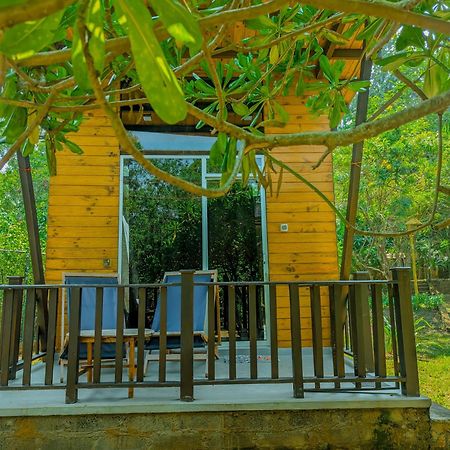 Southern Edge Cabanas Tangalle Exterior photo